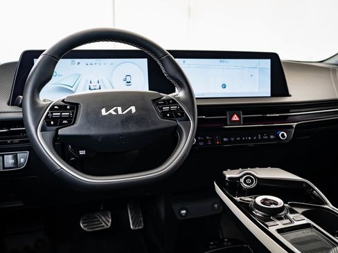 Used 2023 Kia EV6 GT-Line image 4