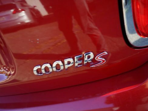 Used 2014 MINI Cooper S FWD image 8