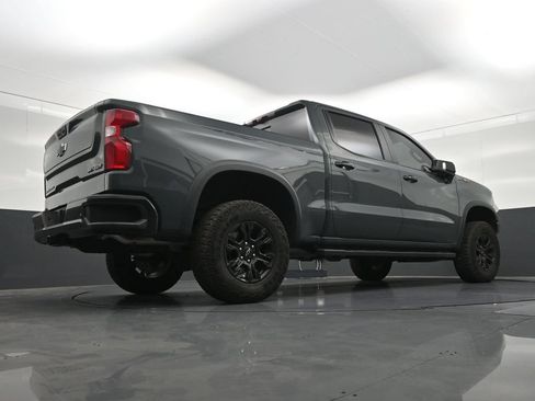 Used 2025 Chevrolet Silverado 1500 ZR2 w/ Technology Package AWD/4WD image 28