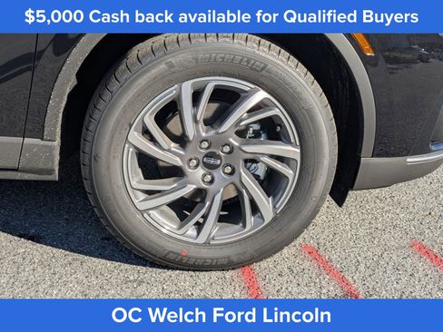 New 2026 Lincoln Corsair Premiere image 13