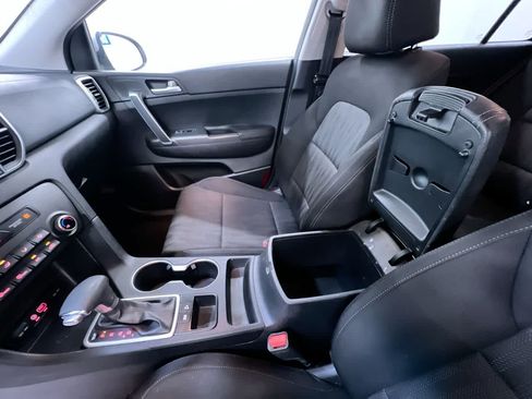 Used 2019 Kia Sportage LX FWD image 29