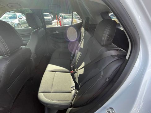 Used 2025 Buick Encore GX Preferred image 20