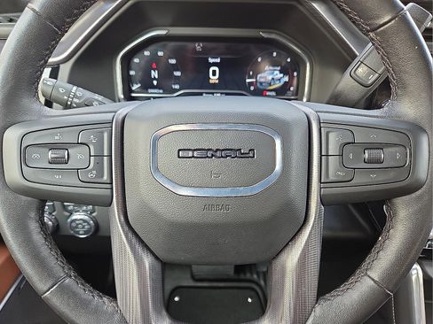 Used 2025 GMC Sierra 2500 Denali Ultimate w/ Max Trailering Package image 24