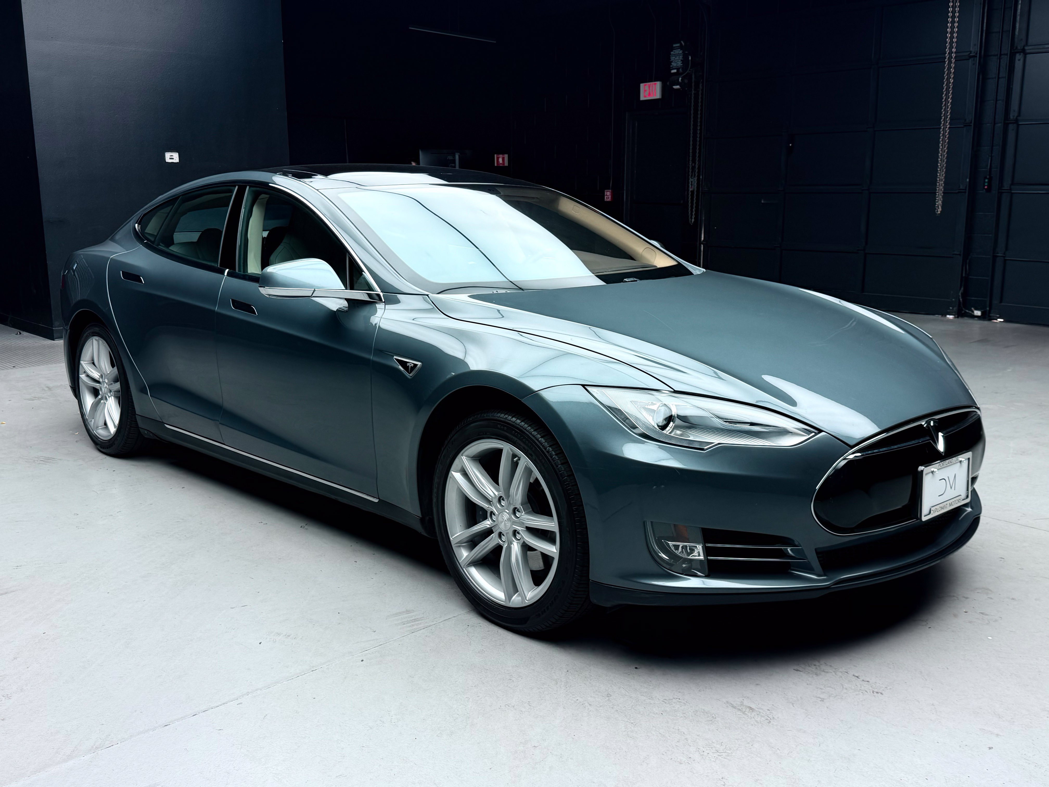 Used 2013 Tesla Model S RWD image 8