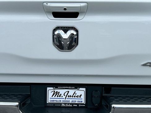 Used 2024 RAM 1500 Laramie AWD/4WD image 12