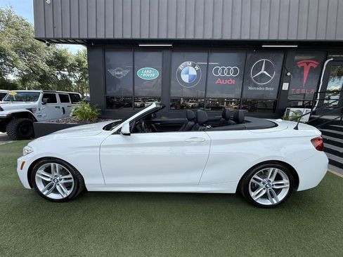 Used 2017 BMW 230i Convertible RWD image 7