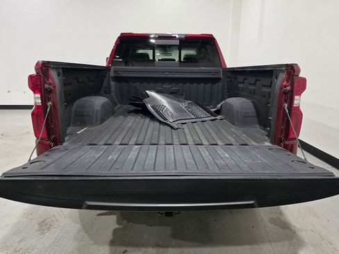 Used 2022 Chevrolet Silverado 1500 LT Trail Boss w/ Convenience Package II image 28