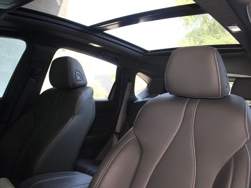 Certified 2025 Acura RDX SH-AWD image 18