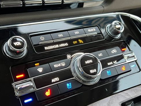 Used 2024 Lincoln Navigator L Reserve w/ Monochromatic Package image 29