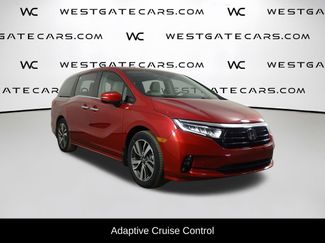 Used 2024 Honda Odyssey Touring video 2