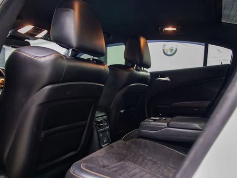 Used 2018 Dodge Charger R/T image 30