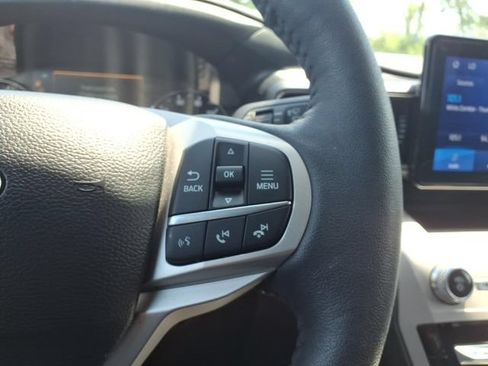 Used 2024 Ford Explorer XLT w/ Equipment Group 202A AWD/4WD image 16
