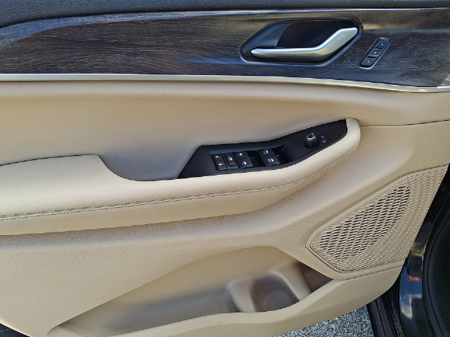 Certified 2023 Jeep Grand Cherokee Limited AWD/4WD image 12