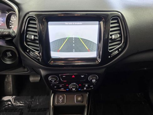 Certified 2019 Jeep Compass Limited image 23