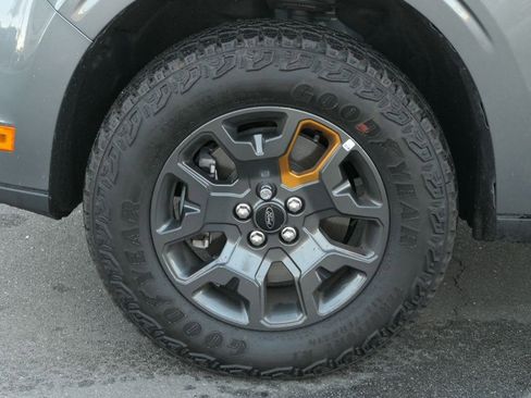 Used 2025 Ford Maverick Tremor image 12