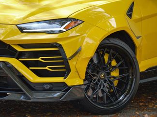 Used 2021 Lamborghini Urus Sport Utility 4D video 2
