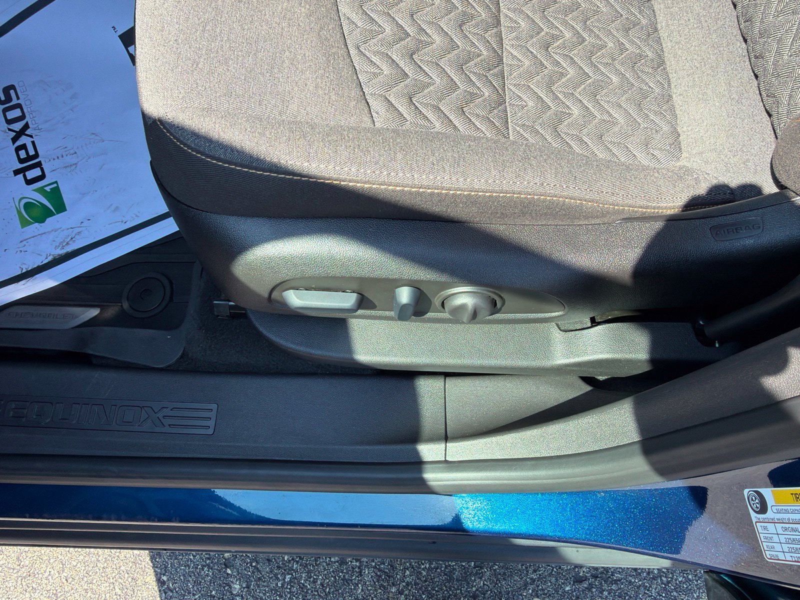 Used 2023 Chevrolet Equinox LT FWD image 14