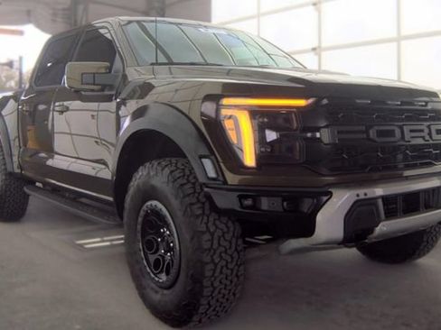Used 2025 Ford F150 Raptor AWD/4WD image 2