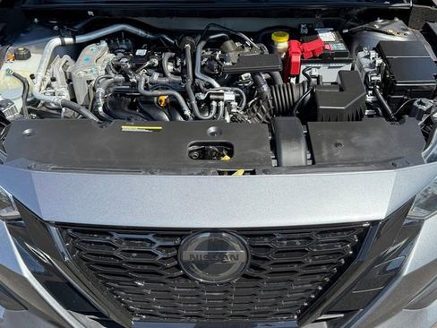 Certified 2023 Nissan Sentra SV FWD image 26