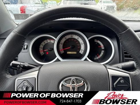Used 2015 Toyota Tacoma 4x4 Access Cab image 24