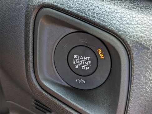 New 2024 Jeep Gladiator Sport image 25