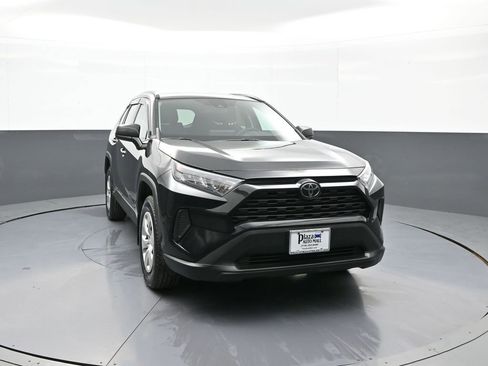 Used 2019 Toyota RAV4 LE w/ All Weather Liner Package AWD/4WD image 3