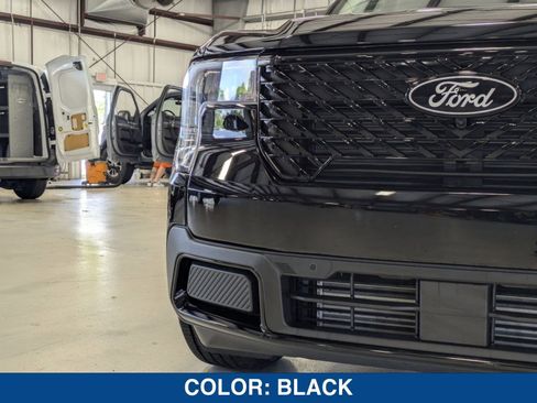 New 2025 Ford Maverick Lariat w/ Black Appearance Package image 10