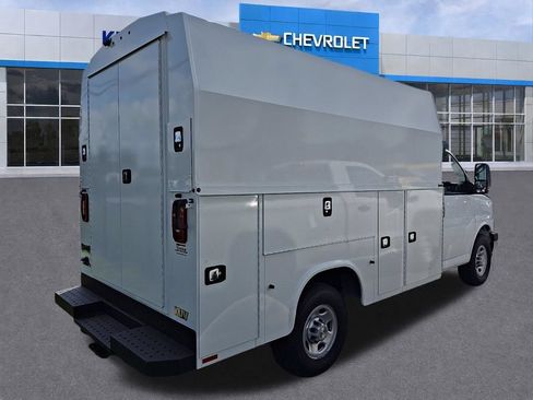 New 2026 Chevrolet Express 3500 w/ Power Convenience Package RWD image 5