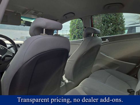 Used 2013 Hyundai Accent GLS image 27