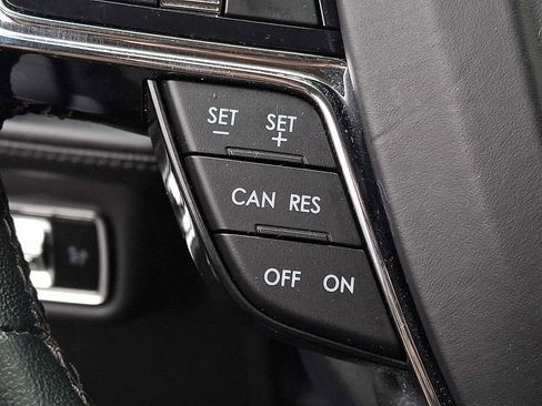 Used 2023 Lincoln Nautilus AWD w/ Premium Package image 17