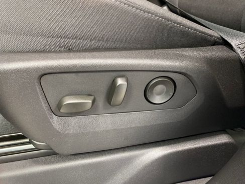 New 2025 Chevrolet Silverado 1500 LT image 34