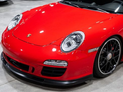 Used 2011 Porsche 911 Carrera GTS RWD image 11