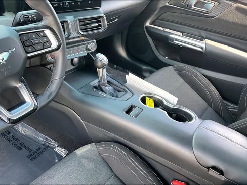 Used 2024 Ford Mustang Coupe RWD image 15
