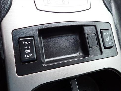 Used 2014 Subaru Outback 2.5i Limited w/ Moonroof Package image 17