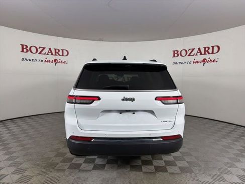Used 2023 Jeep Grand Cherokee L Limited w/ Luxury Tech Group II RWD image 7