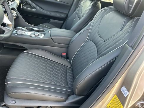 New 2026 INFINITI QX60 Autograph w/ Dark Cargo Package image 16