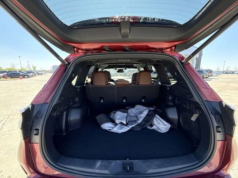 Certified 2026 Subaru Forester Touring AWD/4WD image 24