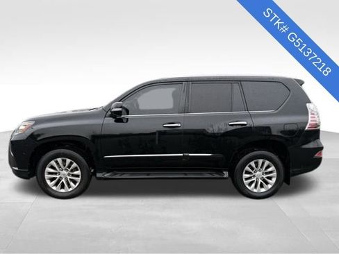 Used 2016 Lexus GX 460 image 4