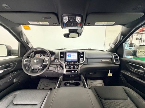 New 2026 RAM 1500 Big Horn AWD/4WD image 10
