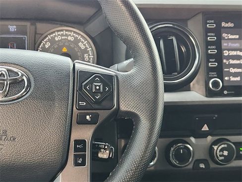 Used 2020 Toyota Tacoma TRD Off-Road image 29