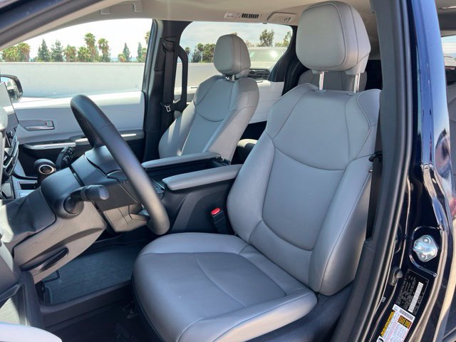Certified 2026 Toyota Sienna XLE FWD image 15