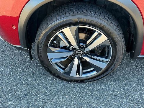 Certified 2023 Nissan Rogue Platinum w/ Platinum Premium Package image 7