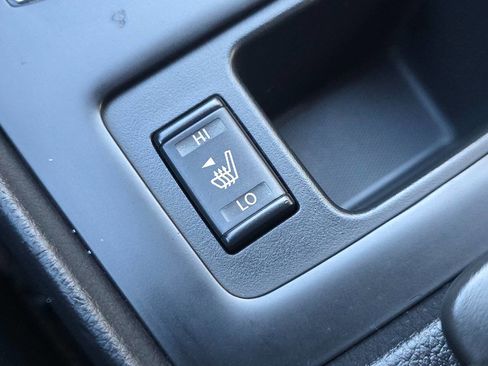 Used 2017 Nissan Altima 2.5 SV w/ Convenience Package image 4