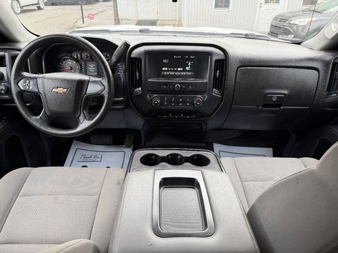 Used 2019 Chevrolet Silverado 1500 W/T w/ WT Convenience Package AWD/4WD image 10