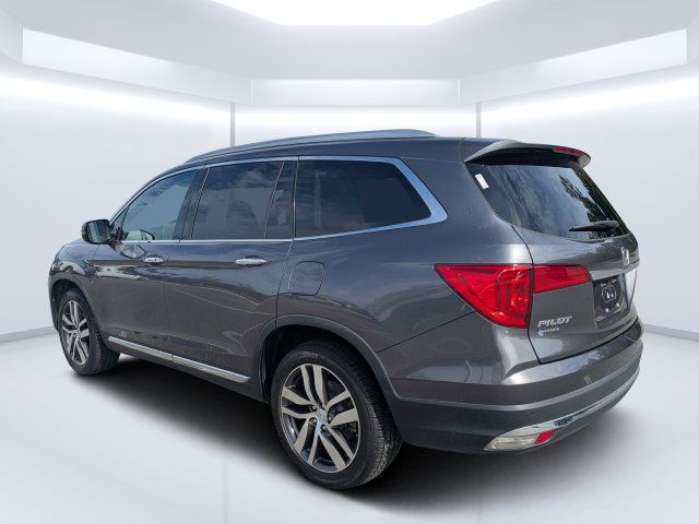 Used 2017 Honda Pilot Touring image 5