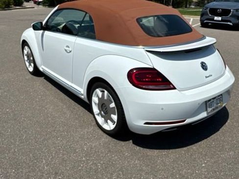 Used 2019 Volkswagen Beetle 2.0T Final Edition SEL FWD image 5