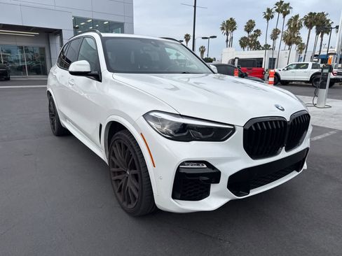 Used 2021 BMW X5 M50i w/ Premium Package image 1