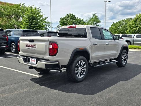 New 2026 GMC Canyon Denali AWD/4WD image 8