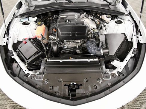 Used 2022 Chevrolet Camaro LT image 12