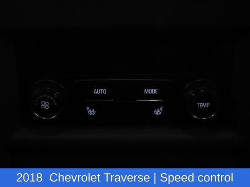 Used 2018 Chevrolet Traverse Premier w/ Driver Confidence II Package FWD image 28